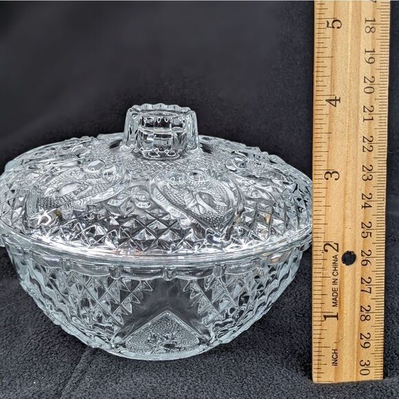 Vintage Crystal Trinket Box, Sugar Dish, Candy Bowl - Picture 8 of 8